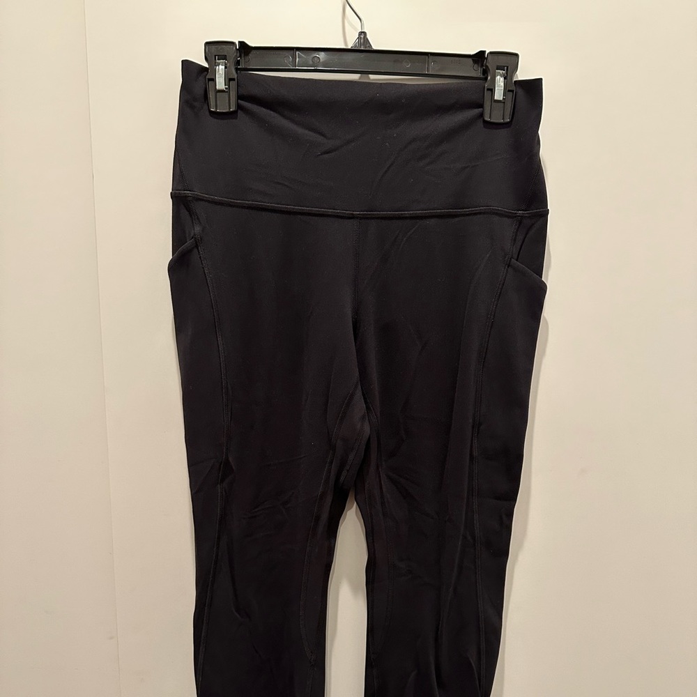 Luluelemon align leggings size 10 high rise with pockets